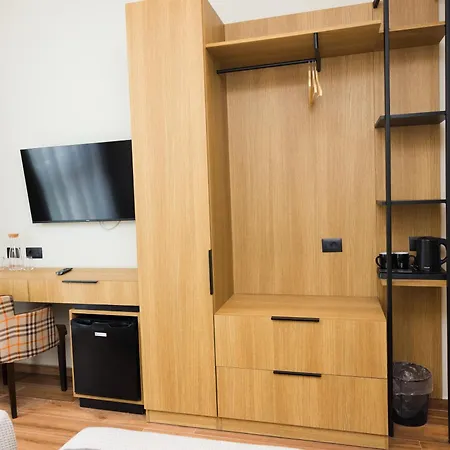 Hotel Mece Tirana